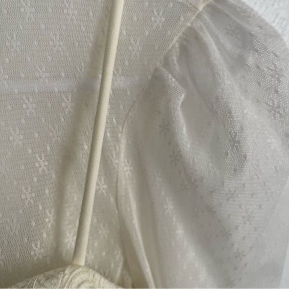 Privy Cream Ruched Bustier Blouse lace long sleeve size small - Picture 5 of 14